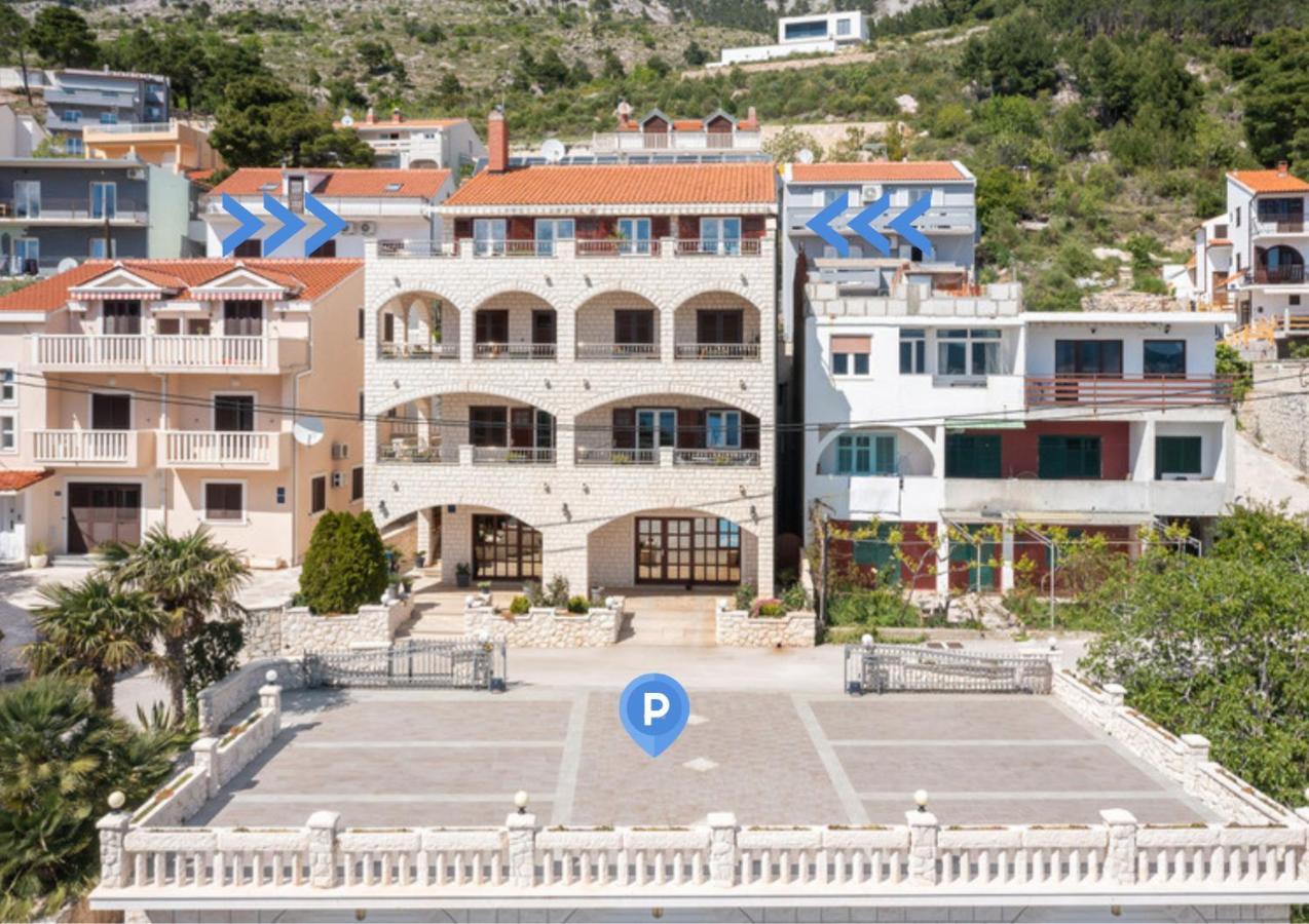 Beachfront Xxl - 2 Apartments Together - Lokva Rogoznica Extérieur photo