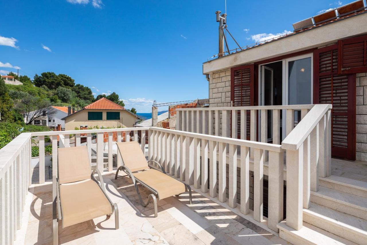Beachfront Xxl - 2 Apartments Together - Lokva Rogoznica Extérieur photo