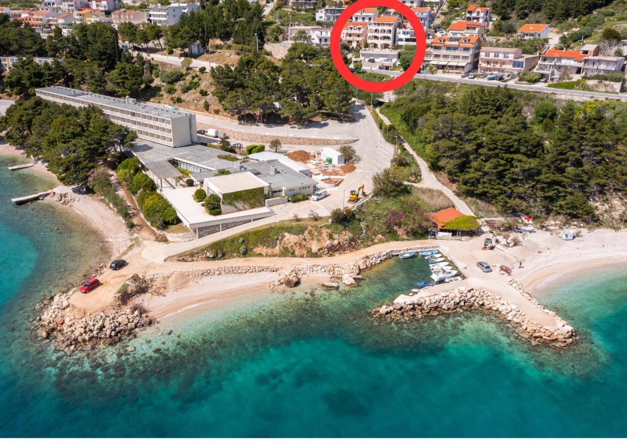 Beachfront Xxl - 2 Apartments Together - Lokva Rogoznica Extérieur photo